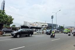 Area Ramai! Ruko Dijual di Serpong untuk Bisnis Luas Bangunan 330m2 Area Ramai! Ruko Dijual di Serpong untuk Bisnis Luas Bangunan 330m2