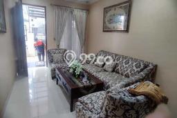 Rumah Mewah LB 250m2 Siap Huni Desain Elegan di Pondok Indah, Jakarta Selatan Rumah Mewah LB 250m2 Siap Huni Desain Elegan di Pondok Indah, Jakarta Selatan