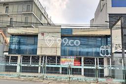 Komersial Disewa di Jakarta Selatan dengan LB 650m2 Area Komersial Ramai Komersial Disewa di Jakarta Selatan dengan LB 650m2 Area Komersial Ramai