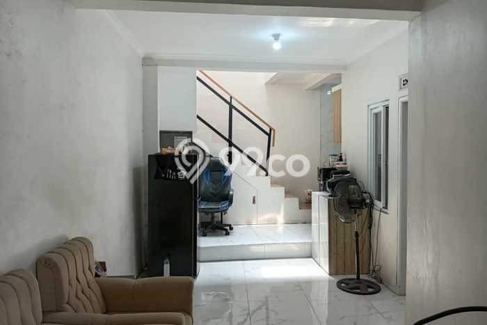 Rumah Strategis Modern Lb 156m2 di Cimahi Selatan, Cimahi Rumah Strategis Modern Lb 156m2 di Cimahi Selatan, Cimahi