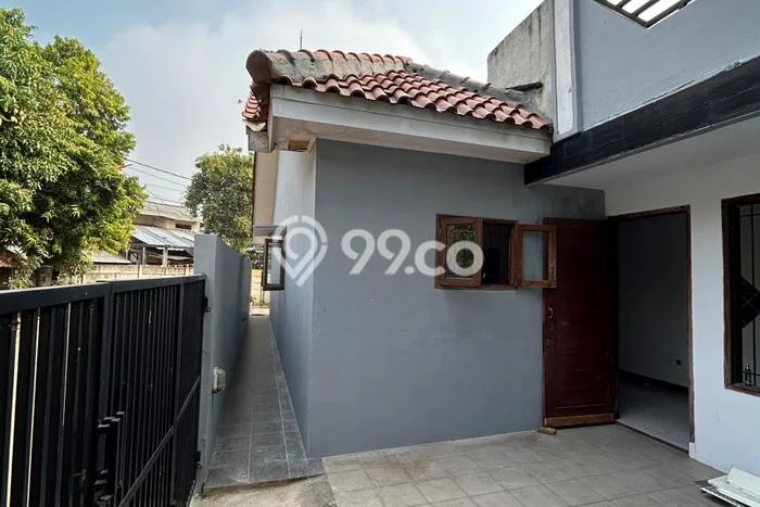 Rumah Luas Asri 4 KT Siap Huni di Jatiwarna Bekasi Rumah Luas Asri 4 KT Siap Huni di Jatiwarna Bekasi
