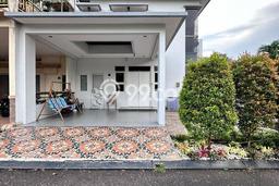 Rumah Elit LB 250m2 Siap Pakai Desain Elegan di Jatiwarna, Bekasi Rumah Elit LB 250m2 Siap Pakai Desain Elegan di Jatiwarna, Bekasi