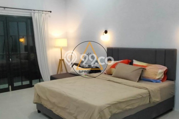FOR SALE! Vila di , Luas 200m2m², Akses Mudah Fasilitas Umum FOR SALE! Vila di , Luas 200m2m², Akses Mudah Fasilitas Umum