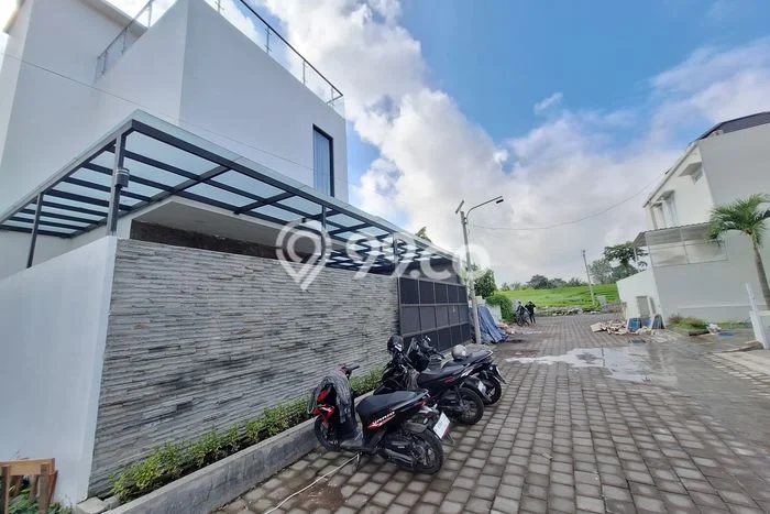 Rumah Elit Modern Siap Huni di Canggu Badung Rumah Elit Modern Siap Huni di Canggu Badung
