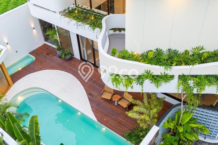 Ready to Use! Luxury House LT 315m2 Desain Modern di Seminyak Ready to Use! Luxury House LT 315m2 Desain Modern di Seminyak