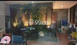 Ready to Use! Premium House LT 350m2 Desain Modern di Kertajaya Ready to Use! Premium House LT 350m2 Desain Modern di Kertajaya