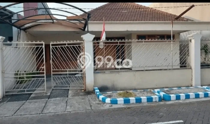 Jual Rumah Mewah Megah Dengan View Cantik di Kendangsari, Surabaya Jual Rumah Mewah Megah Dengan View Cantik di Kendangsari, Surabaya
