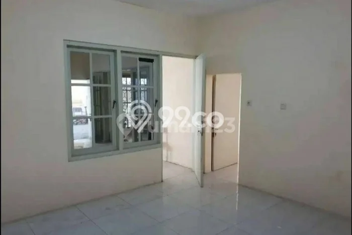 Best Deal Hunian Mewah Ideal dan Luas di Tenggilis Mejoyo, Surabaya Best Deal Hunian Mewah Ideal dan Luas di Tenggilis Mejoyo, Surabaya