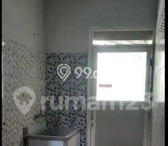 Rumah Elit Modern Tanpa Renovasi di Jemursari Surabaya Rumah Elit Modern Tanpa Renovasi di Jemursari Surabaya
