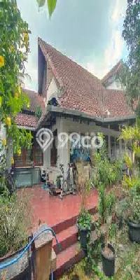 HARGA SPECIAL! Rumah Nyaman di Riau, Bandung, Luas 451m2m² LB 400m2m² Bisa Nego! HARGA SPECIAL! Rumah Nyaman di Riau, Bandung, Luas 451m2m² LB 400m2m² Bisa Nego!