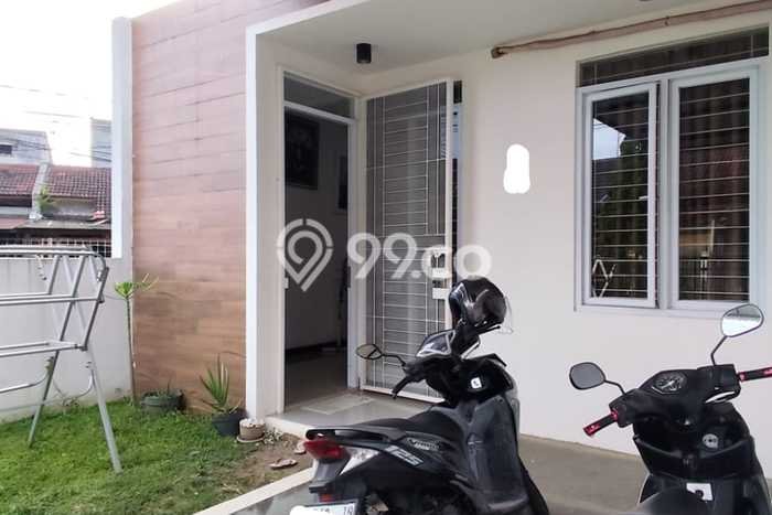 Rumah Modern 2 KT di Taman Holis Indah Bandung Semi Furnished Rumah Modern 2 KT di Taman Holis Indah Bandung Semi Furnished