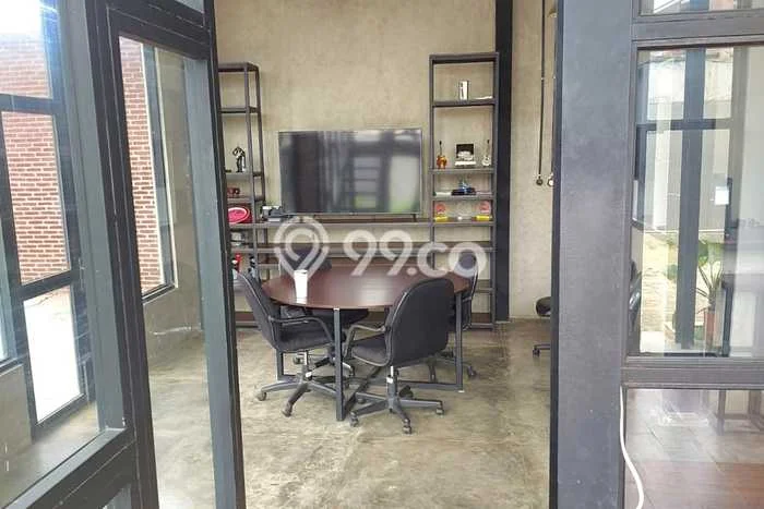 Unit Kantor Dijual di Pinang Tangerang Luas Bangunan 300m2 Unit Kantor Dijual di Pinang Tangerang Luas Bangunan 300m2