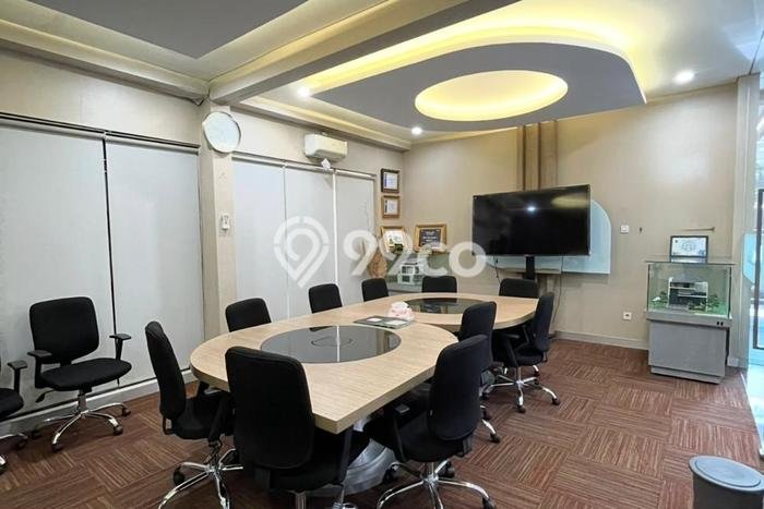 Kantor Dijual di Prime Area Tangerang Luas 468m2 Kantor Dijual di Prime Area Tangerang Luas 468m2