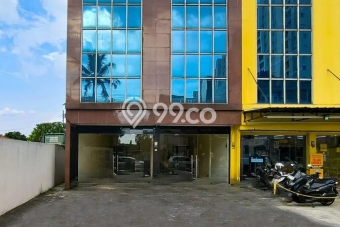 Dijual Ruko di Pesanggrahan, Jakarta Selatan Harga Penawaran Spesial Dijual Ruko di Pesanggrahan, Jakarta Selatan Harga Penawaran Spesial