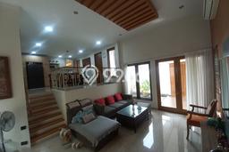 Hunian Mewah LB 200m2 Siap Huni Desain Elegan di BSD Nusaloka, Tangerang Hunian Mewah LB 200m2 Siap Huni Desain Elegan di BSD Nusaloka, Tangerang
