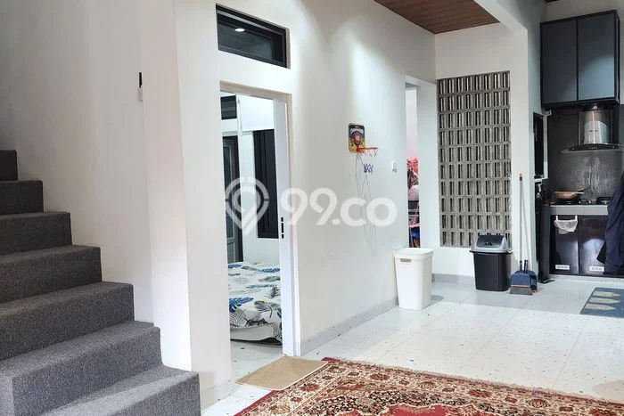 Rumah Strategis Modern Lb 90m2 di Ciputat Timur, Tangerang Selatan Rumah Strategis Modern Lb 90m2 di Ciputat Timur, Tangerang Selatan
