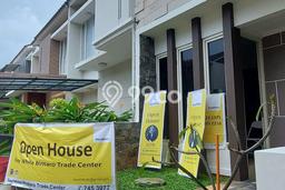 Hot Offer Hunian Mewah Ideal dan Luas di Pondok Aren, Tangerang Selatan Hot Offer Hunian Mewah Ideal dan Luas di Pondok Aren, Tangerang Selatan