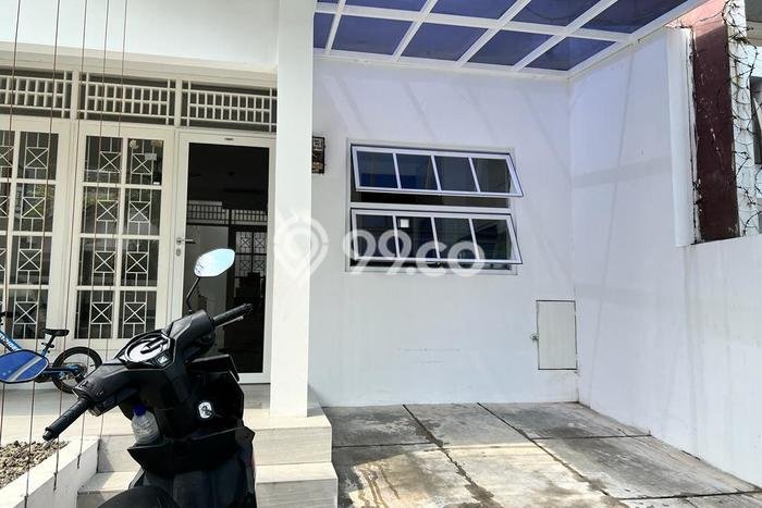Jarang Ada! Rumah Sewa 2 Kamar Nyaman Siap Huni Bintaro Jarang Ada! Rumah Sewa 2 Kamar Nyaman Siap Huni Bintaro