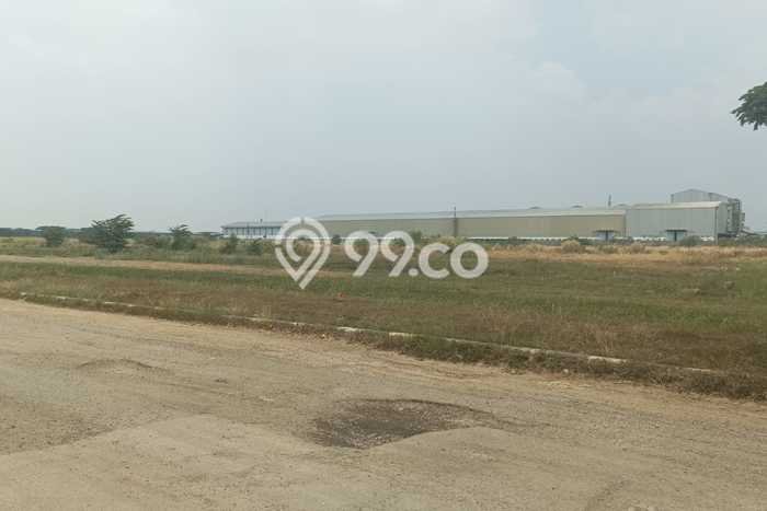 Tanah Dijual Lokasi Cikampek, Karawang dengan Luas Tanah 120000m2 dan Status - Tanah Dijual Lokasi Cikampek, Karawang dengan Luas Tanah 120000m2 dan Status -