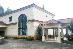 Vila Strategis di Megamendung, Area 3450m2m², Area Asri untuk keluarga Vila Strategis di Megamendung, Area 3450m2m², Area Asri untuk keluarga