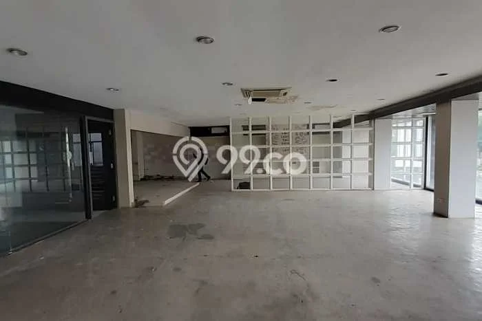 For Rent Ruko di Blok M, Luas 500m², Kawasan Berkembang For Rent Ruko di Blok M, Luas 500m², Kawasan Berkembang