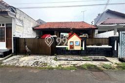 Jual Cepat Hunian Mewah Klasik di Jakarta Selatan Jual Cepat Hunian Mewah Klasik di Jakarta Selatan