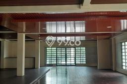 Disewakan Komersial di Kawasan Ramai Gandaria Luas 500m2 Disewakan Komersial di Kawasan Ramai Gandaria Luas 500m2