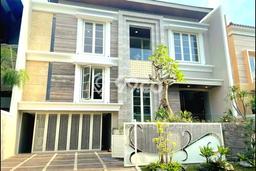 Jual Rumah Luas Megah Dengan View Eksklusif di Citraland, Surabaya Jual Rumah Luas Megah Dengan View Eksklusif di Citraland, Surabaya