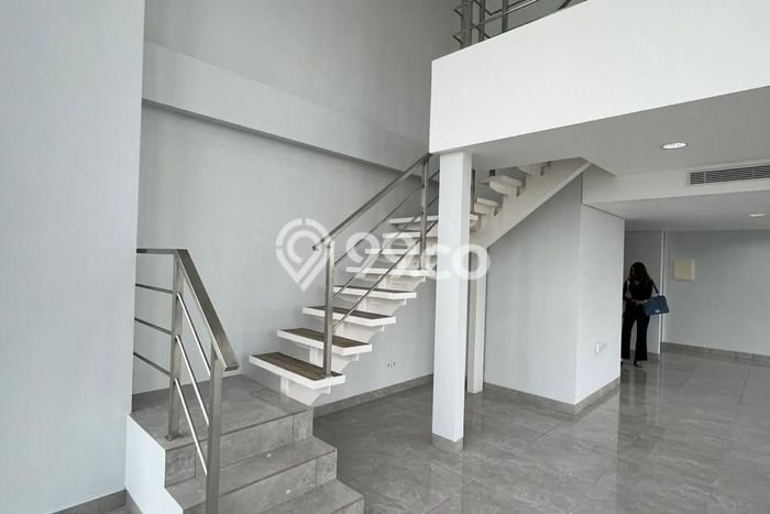 Kantor Dijual di Prime Area Tangerang Luas 151m2 Kantor Dijual di Prime Area Tangerang Luas 151m2