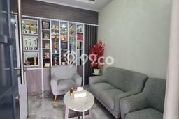 Rumah Mewah Dijual LT 230m2 di Cipondoh, Tangerang Rumah Mewah Dijual LT 230m2 di Cipondoh, Tangerang