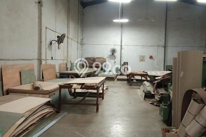 Gudang Bagus Dijual LB 225m2 Lokasi Strategis Tangerang Area Cocok untuk Bisnis Gudang Bagus Dijual LB 225m2 Lokasi Strategis Tangerang Area Cocok untuk Bisnis