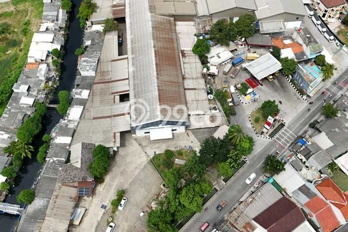 Gudang Bagus Dijual LB 6000m2 Lokasi Strategis Jakarta Barat Area Cocok untuk Berbisnis Gudang Bagus Dijual LB 6000m2 Lokasi Strategis Jakarta Barat Area Cocok untuk Berbisnis