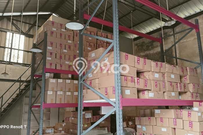 Gudang Area Komersial di Pedurenan, Luas 500m², Jalan Raya Gudang Area Komersial di Pedurenan, Luas 500m², Jalan Raya