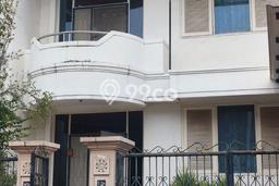 Rumah Modern 2 Kamar LT 180m2 di Modernland Rumah Modern 2 Kamar LT 180m2 di Modernland