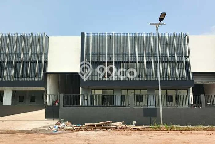 Disewakan Gudang komersial di Legok luas bangunan 10000m2 Disewakan Gudang komersial di Legok luas bangunan 10000m2