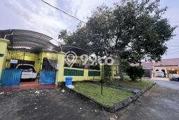 Siap Huni Hunian Elit 3 Kamar di Dukuh Pakis Dekat ke Mana Pun Siap Huni Hunian Elit 3 Kamar di Dukuh Pakis Dekat ke Mana Pun