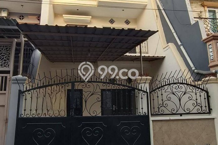Dijual Rumah Strategis Bagus Punya 4 KT di Tambaksari Surabaya SHM Dijual Rumah Strategis Bagus Punya 4 KT di Tambaksari Surabaya SHM