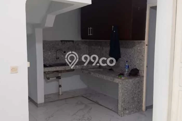 PROPERTI UNGGULAN! Rumah di Cengkareng Barat, 2 KM, Lingkungan Elite, Luas 90m² Bangunan 150m² PROPERTI UNGGULAN! Rumah di Cengkareng Barat, 2 KM, Lingkungan Elite, Luas 90m² Bangunan 150m²