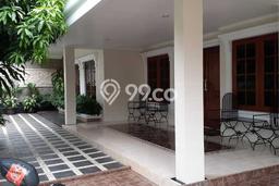 Sewa Rumah Nyaman di Kebayoran Baru Siap Pakai dan Strategis Sewa Rumah Nyaman di Kebayoran Baru Siap Pakai dan Strategis