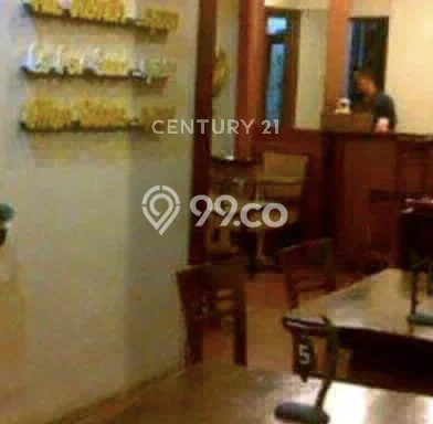 Ruko untuk Disewa di Pusat Jakarta Timur Luas Bangunan 190m2 Ruko untuk Disewa di Pusat Jakarta Timur Luas Bangunan 190m2