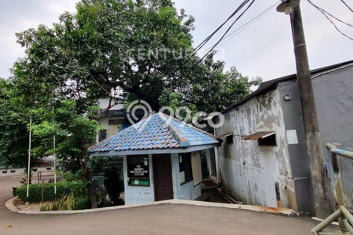 AREA KOMERSIAL! Gudang Disewakan Kawasan Cawang, Luas 6900m², Jalan Utama, Siap Usaha AREA KOMERSIAL! Gudang Disewakan Kawasan Cawang, Luas 6900m², Jalan Utama, Siap Usaha