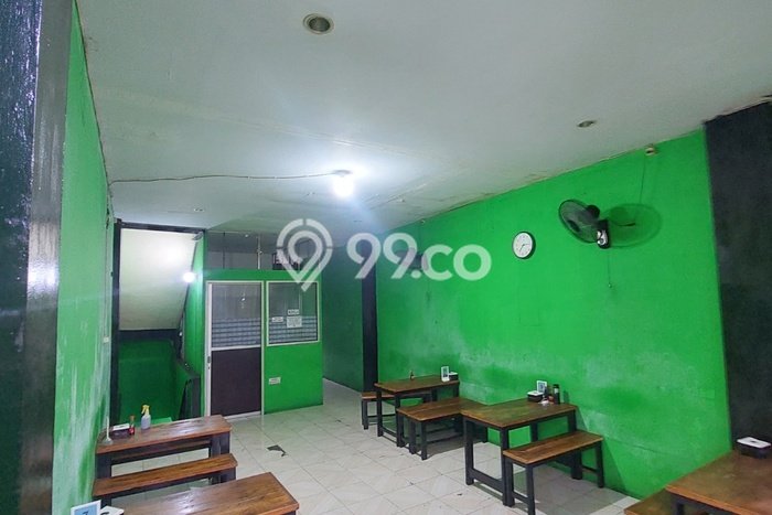Ruko Dijual di Jakarta Pusat LT 96m2 & LB 466m2 Lokasi Terbaik! Ruko Dijual di Jakarta Pusat LT 96m2 & LB 466m2 Lokasi Terbaik!