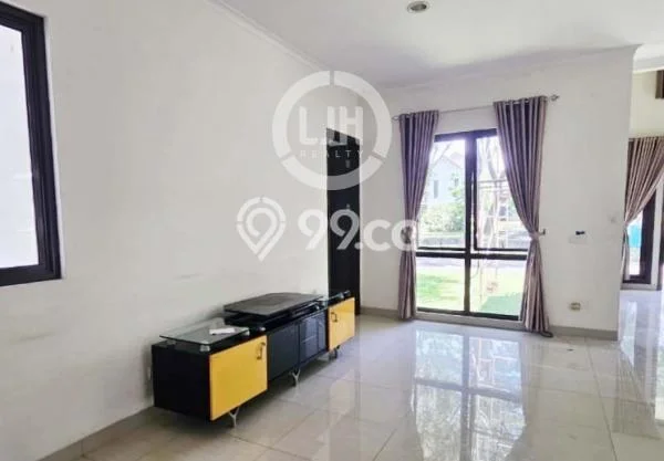 Jarang Ada! Rumah Kontrakan 3 Kamar Nyaman Siap Huni BSD Jarang Ada! Rumah Kontrakan 3 Kamar Nyaman Siap Huni BSD