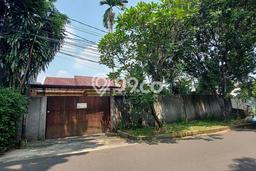 Disewakan Rumah Murah di Kemang Jakarta Selatan dengan 4 KT Disewakan Rumah Murah di Kemang Jakarta Selatan dengan 4 KT