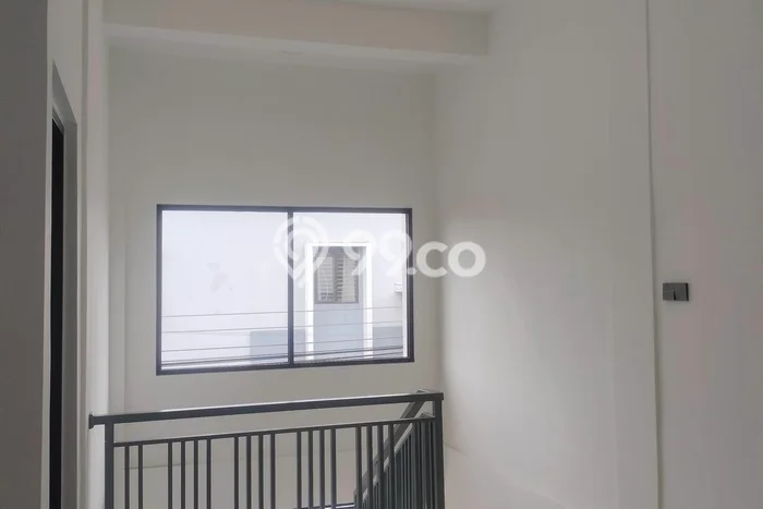 Jual Rumah Eksklusif 4 KT di Kopo Permai, Bandung Jual Rumah Eksklusif 4 KT di Kopo Permai, Bandung