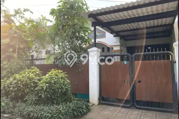 Jual Rumah Favorit Siap Huni LB 140m2 di Taman, Sidoarjo Jual Rumah Favorit Siap Huni LB 140m2 di Taman, Sidoarjo