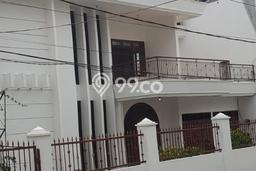 Rumah Eksklusif Siap Huni LT 360m2 di Tenggilis Mejoyo, Surabaya Rumah Eksklusif Siap Huni LT 360m2 di Tenggilis Mejoyo, Surabaya