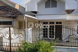 Dijual Rumah Premium dengan Fasilitas Sekitar Komplit di Sukolilo, Surabaya Dijual Rumah Premium dengan Fasilitas Sekitar Komplit di Sukolilo, Surabaya