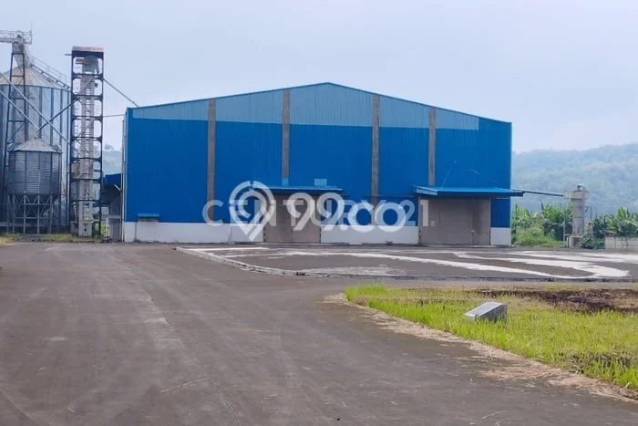 Pabrik Dijual Lokasi Emas di Mande Luas 14134m2 Pabrik Dijual Lokasi Emas di Mande Luas 14134m2