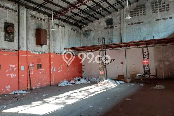 Disewakan Gudang komersial di Grogol luas bangunan 550m2 Disewakan Gudang komersial di Grogol luas bangunan 550m2